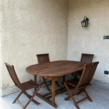 Woods Apartment